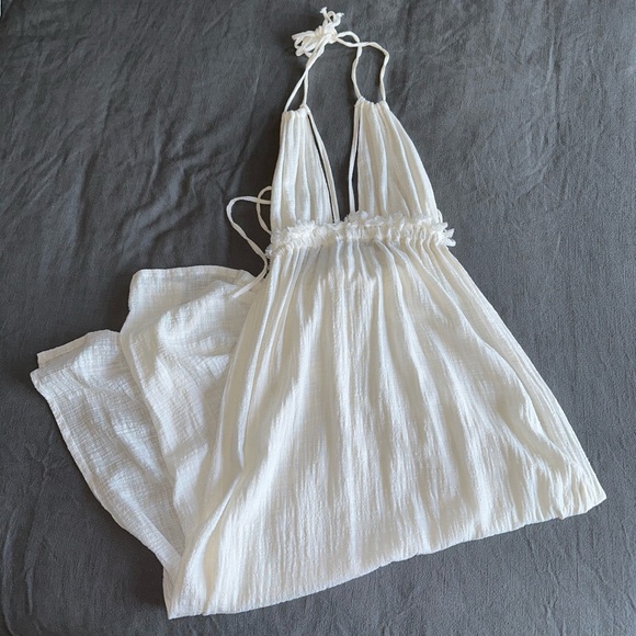 Swimsuit Cover Up - Picture 1 of 3